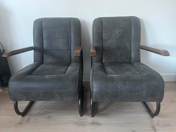 Twee fauteuils (Ivar Leenbakker), Huis en Inrichting, Fauteuils, Zo goed als nieuw, Stof, 50 tot 75 cm, 75 tot 100 cm, Ophalen of Verzenden
