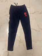 New Balance  trainingsbroek mast S, Kinderen en Baby's, Kinderkleding | Maat 176, Ophalen of Verzenden, Zo goed als nieuw, Jongen of Meisje