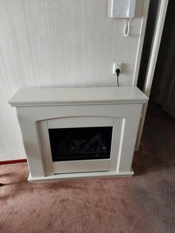 Haard elektrisch beschikbaar voor biedingen