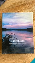 Carpe Diem karpervissen boek, Watersport en Boten, Hengelsport | Karpervissen, Ophalen, Zo goed als nieuw, Overige typen