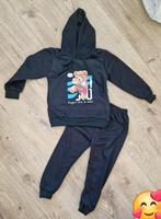 2 Delig trainingspak beer "flight like a man" - mt 98/104, Kinderen en Baby's, Kinderkleding | Maat 98, Nieuw, Ophalen of Verzenden