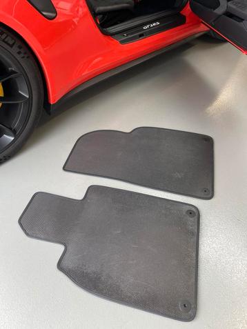 Porsche 911 991 GT3 carbon vloermatten beschikbaar voor biedingen