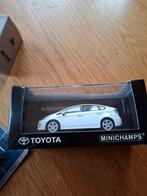 4 modelauto, Hobby en Vrije tijd, Modelauto's | 1:43, Ophalen of Verzenden, Zo goed als nieuw, Auto