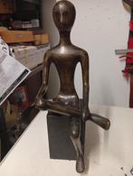 Metaal verbronst zittende sculptuur, Ophalen of Verzenden