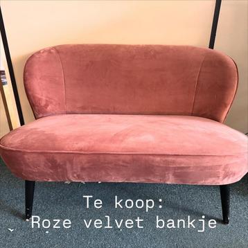 Oudroze Velvet Bankje - Trouwbankje beschikbaar voor biedingen