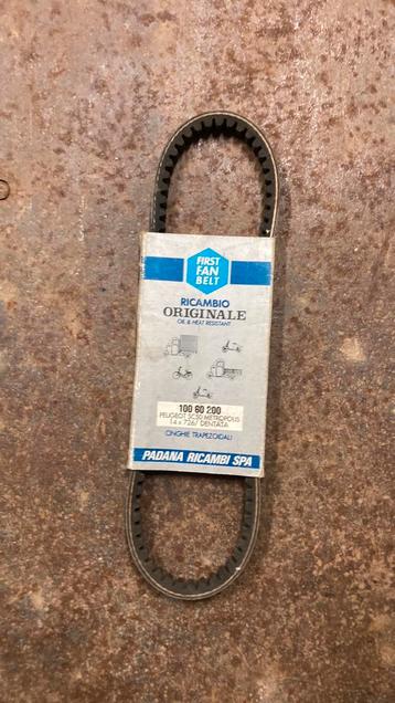 V-snaar peugeot sc50 metropolis beschikbaar voor biedingen