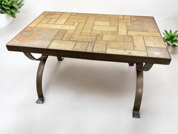 Vintage salontafel/bijzettafel/koffietafel, metaal en steen beschikbaar voor biedingen