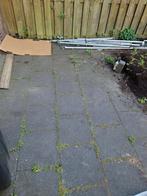 Gratis tegels 40x40. Ongeveer 3 meter bij 3 beschikbaar., Tuin en Terras, Tegels en Klinkers, Ophalen, Gebruikt, 10 m² of meer