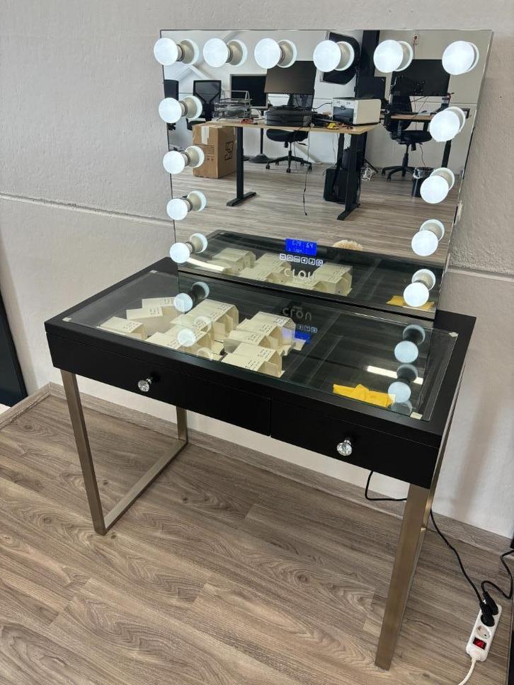 Kaptafel met Hollywood spiegel, Huis en Inrichting, Tafels | Kaptafels, Nieuw, Minder dan 100 cm, 50 tot 100 cm, Hout, Ophalen of Verzenden