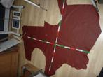 Bordeaux 28 groot restant rood soepel echt leer rundleer, Verzenden, Leer of Kunstleer, Nieuw, 30 tot 120 cm
