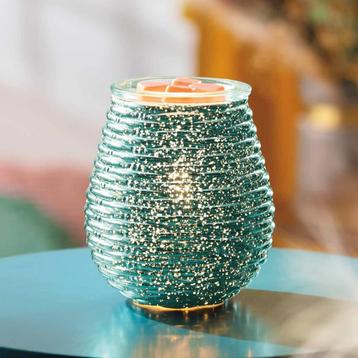 Mooie scentsy warmer lamp aqua glow beschikbaar voor biedingen
