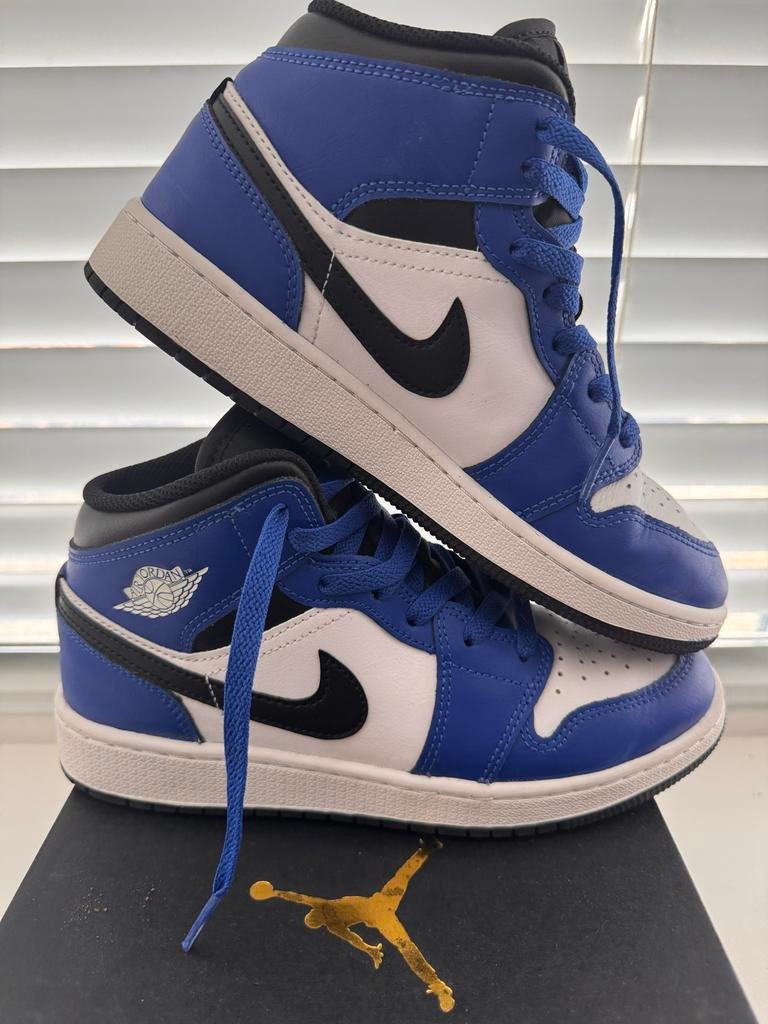 Nike Air Jordan 1 MID game Royal/Black White Maat 38, Kleding | Heren, Schoenen, Zo goed als nieuw, Sneakers of Gympen, Zwart