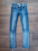 Vingino skinny spijkerbroek meisjes maat 8/128, Broek, Ophalen of Verzenden, Zo goed als nieuw, VINGINO