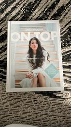 Boek Anna Nooshin- on top, Ophalen of Verzenden, Zo goed als nieuw, Mode algemeen