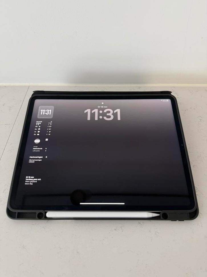 Ipad pro (12.9 inch) 2022, Computers en Software, Apple iPads, Zo goed als nieuw, Apple iPad, 12 inch, Grijs, Ophalen of Verzenden