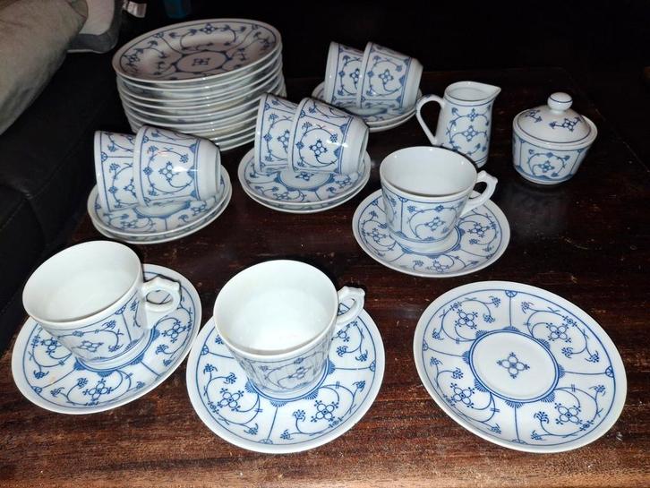 Jäger orginal blau saks german democratic republic service., Antiek en Kunst, Antiek | Servies compleet, Ophalen of Verzenden