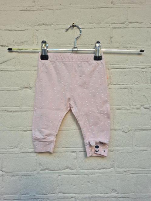 Lichtroze broekje Hema maat 56, Kinderen en Baby's, Babykleding | Maat 56, Zo goed als nieuw, Meisje, Ophalen of Verzenden