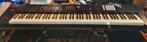 Roland FA08 workstation, 88-gewogen toetsen,  2000 sounds, Ophalen, 88 toetsen, Roland, Zo goed als nieuw