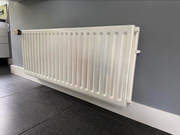 Radiator 130 cm x 50 cm beschikbaar voor biedingen