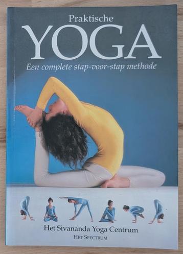 Boek Praktische yoga - Het Sivananda Yoga Centrum beschikbaar voor biedingen