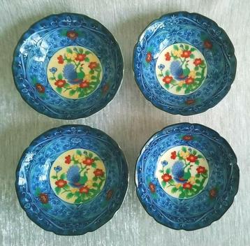 Japans porselein schaaltjes Pauw bloemen 11 cm Ø beschikbaar voor biedingen