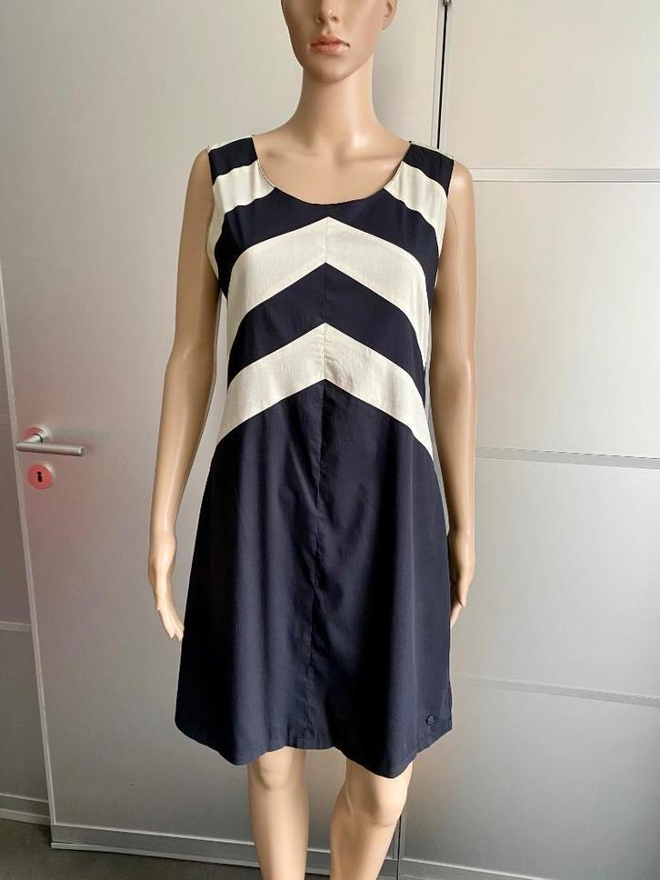 H409 Skunkfunk maat 38=M jurk jurkje zwart/gebroken-wit, Kleding | Dames, Jurken, Zo goed als nieuw, Maat 38/40 (M), Wit, Boven de knie