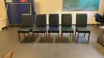 Eetkamerstoelen Avanti beschikbaar voor biedingen
