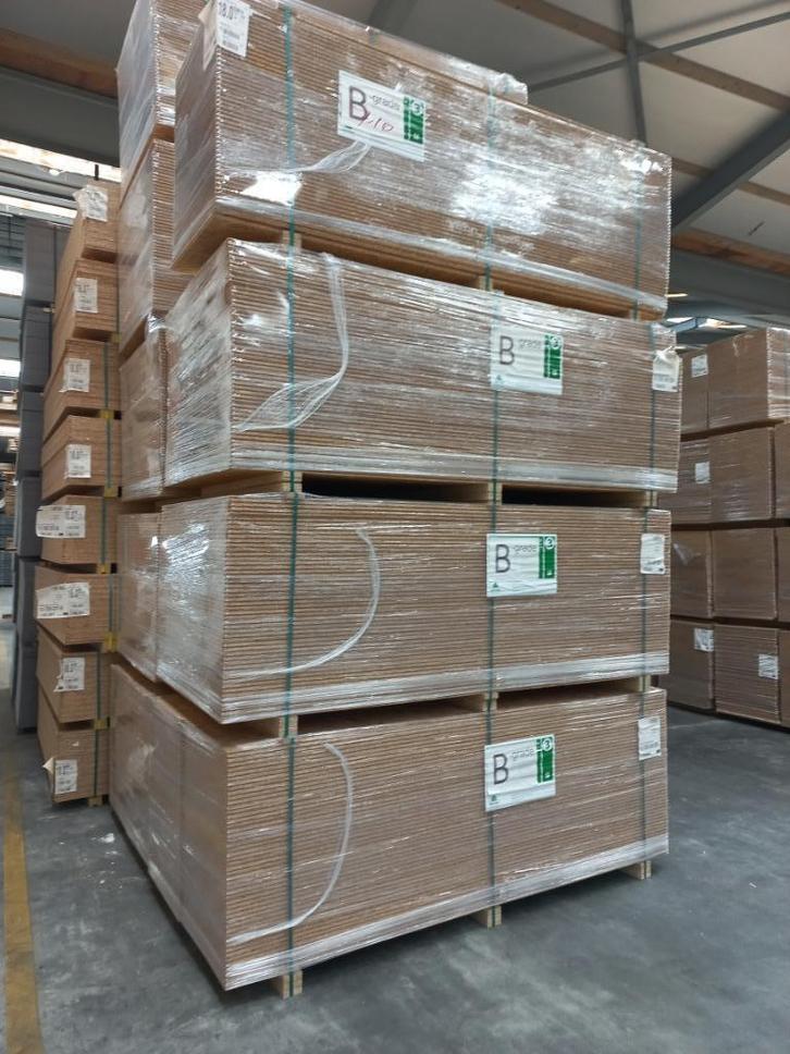 OSB Platen op voorraad. 12, 15,18, 22 en 25mm div. maten, Doe-het-zelf en Verbouw, Platen en Panelen, Nieuw, Hout, Ophalen