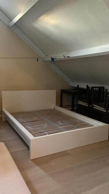 IKEA Malm Tweepersoons Bed - Wit bedframe - afbeelding 3