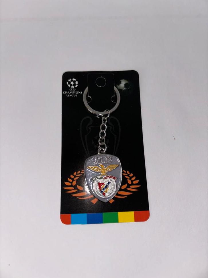 Benfica logo sleutelhanger, Verzamelen, Sportartikelen en Voetbal, Nieuw, Beeldje of Poppetje, Buitenlandse clubs, Ophalen of Verzenden