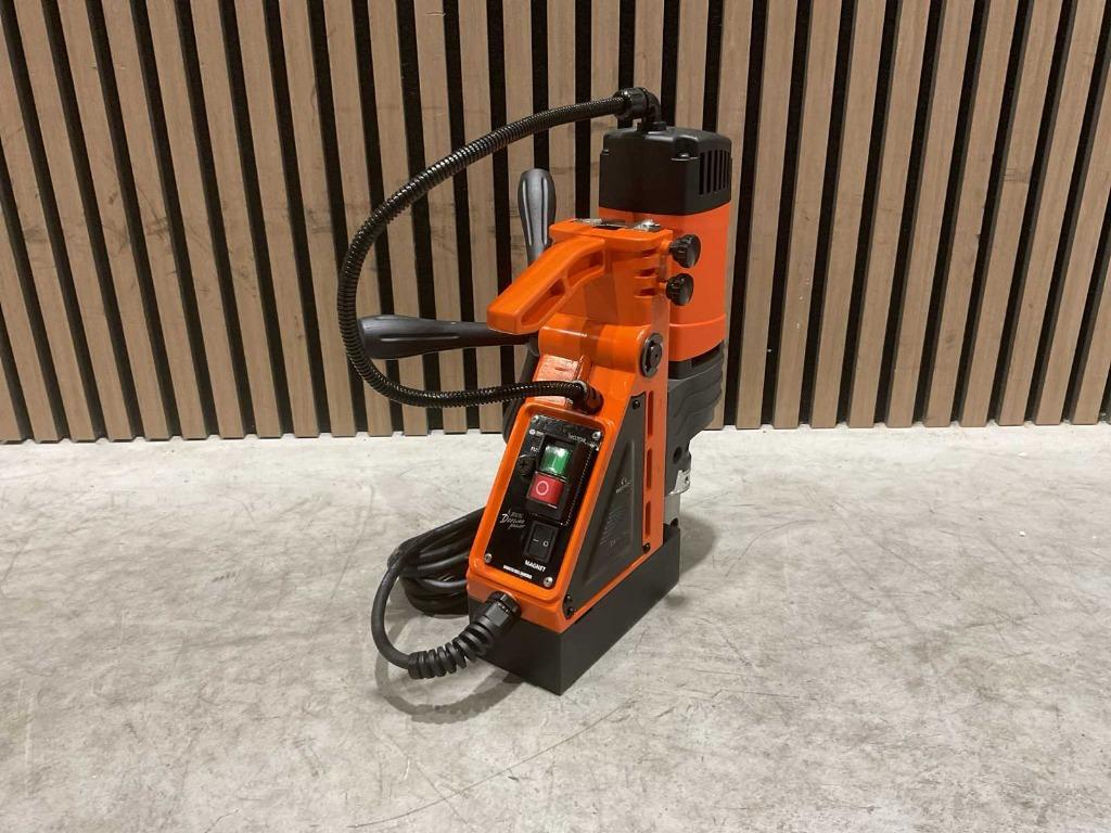 Daewoo DAMD 1600 magneet boormachine nieuw in doos ‼️, Ophalen, Nieuw, 600 watt of meer, Boormachine