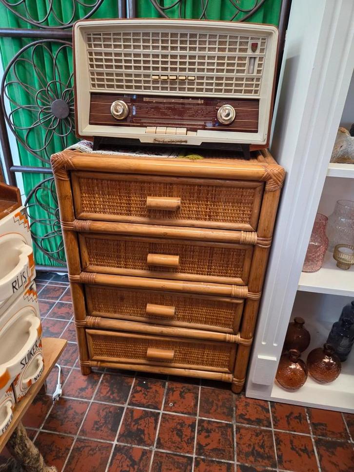 Vintage rotan ladekastje nachtkastje - Bohemian Stijl, Verzamelen, Retro, Ophalen