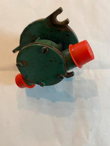 Volvo Penta impellerpomp 840557 beschikbaar voor biedingen