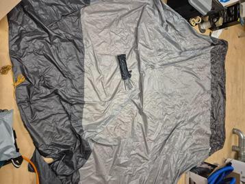 Tarp 4 x 3,5m beschikbaar voor biedingen
