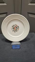 Wedgwood Conway Dinerbord 27cm, Huis en Inrichting, Gebruikt, Ophalen of Verzenden, Bord(en), Wedgwood