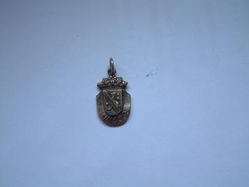 Oud hangertje of bedeltje Namur Namen Belgie beschikbaar voor biedingen