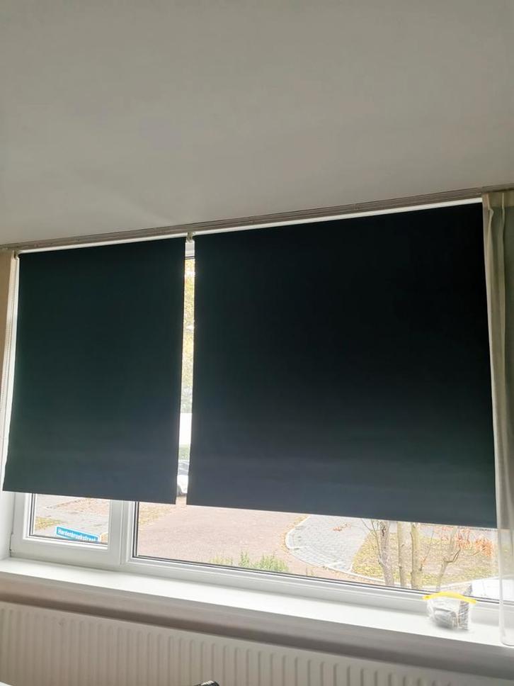 Verduisterende rolgordijnen, Huis en Inrichting, Stoffering | Gordijnen en Lamellen, Gebruikt, 150 tot 200 cm, Ophalen