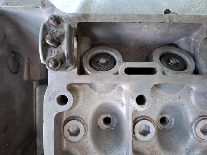 Cilinderkop van een Alfa Romeo GT Junior, -, Verzenden, -, Nieuw