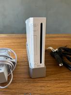 Nintendo Wii, Spelcomputers en Games, Ophalen of Verzenden, Zo goed als nieuw, Zonder controller, Met games