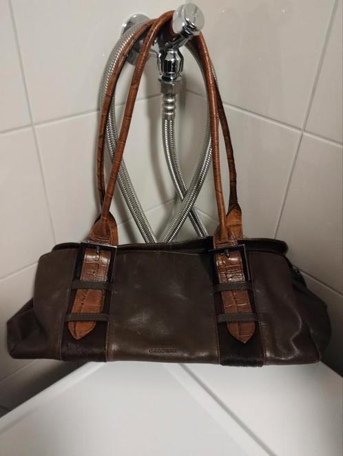 Claudio Ferrici donker bruin leren handtas, Sieraden, Tassen en Uiterlijk, Tassen | Damestassen, Ophalen of Verzenden