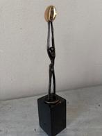 Bronzen beeldje van een atleet, Ophalen of Verzenden, Gebruikt, Metaal, 75 cm of meer