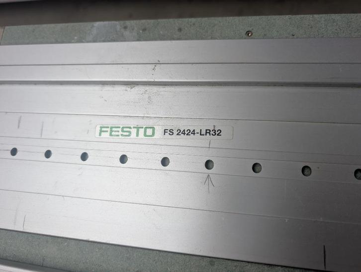 Festool geleiderrail  FS 2424 + FS 1080/2, Diensten en Vakmensen, Timmerlieden en Meubelmakers, Meubels
