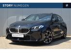 BMW 1 Serie 120 M Sport Automaat / Panoramadak / Achteruitri, Gebruikt, 156 pk, Met garantie (alle), Zwart