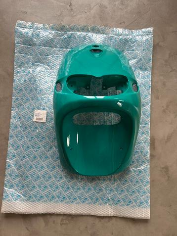 Piaggio zip Fastrider voorkap NOS/Nieuw beschikbaar voor biedingen