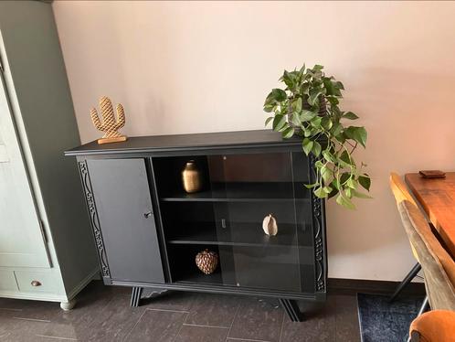 Vintage Vitrinekast / Dressoir / Sideboard Restyled Matzwart, Huis en Inrichting, Kasten | Vitrinekasten, Zo goed als nieuw, 100 tot 150 cm