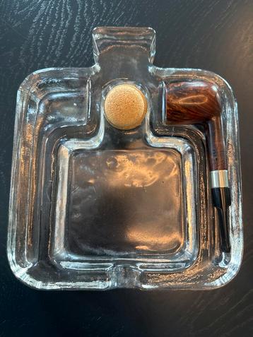 Glazen Pijpen Asbak beschikbaar voor biedingen