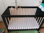 Europe Baby Nova Babybed Zwart Eiken, Kinderen en Baby's, Babywiegjes en Ledikanten, Ophalen, Zo goed als nieuw, Ledikant