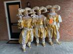 Kleurrijke narren pakken zeer mooi in goud kleur, Ophalen of Verzenden, Zo goed als nieuw