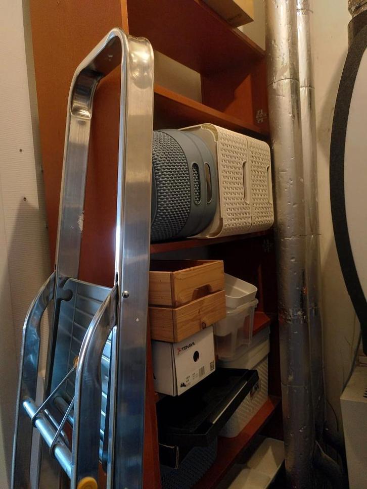 2x Billy boekenkast (IKEA) gratis, Huis en Inrichting, Kasten | Boekenkasten, Gebruikt, 50 tot 100 cm, 200 cm of meer, 25 tot 50 cm