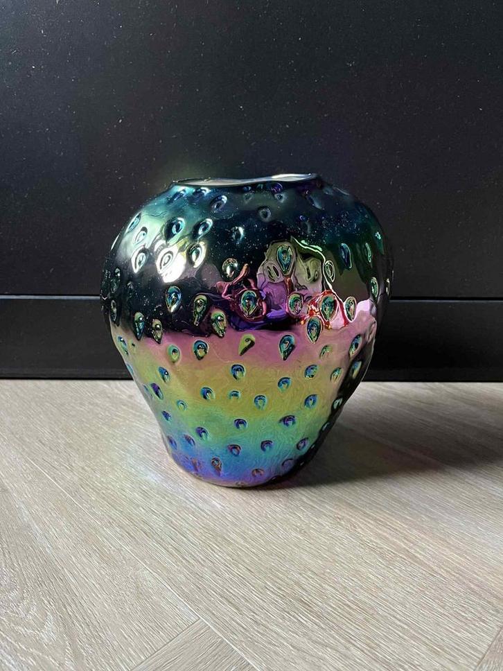 Regenboog Aardbei Vaas - Uniek Design!, Huis en Inrichting, Woonaccessoires | Vazen, Nieuw, Overige kleuren, Minder dan 50 cm